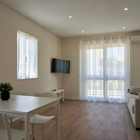 Apartment Legacy & Al *