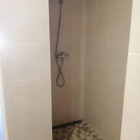 Legacy & Al - No Groups Αλμπουφέιρα