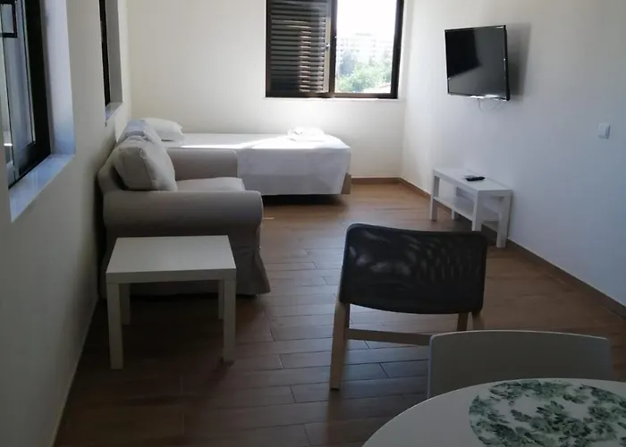 Apartment Legacy & Al - No Groups Albufeira