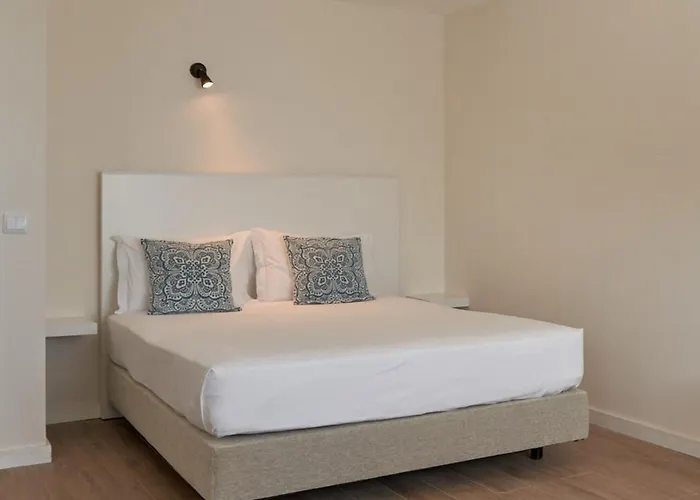 Apartment Legacy & Al - No Groups Albufeira